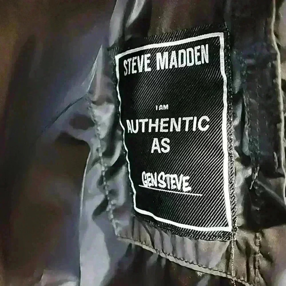 STEVE MADDEN | BLACK GLOSS PUFFER HOODED JACKET NWOT J126 - Picture 8 of 9